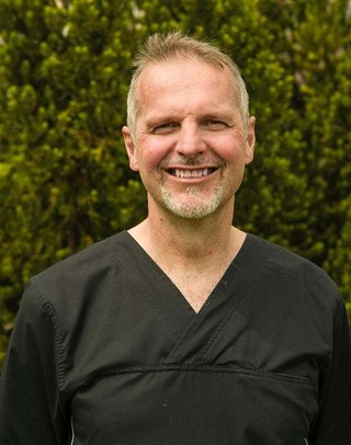 mikael-jansson-606x768.jpg